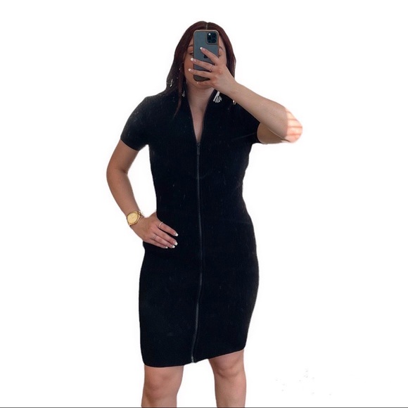 Michael Kors Full-Zip Viscose Ribbed Dress - Picture 5 of 6